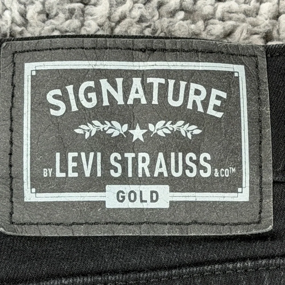 Levi Strauss Signature Gold excellent used